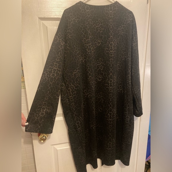 Gilmour Clothing leopard print cardigan - Picture 3 of 5